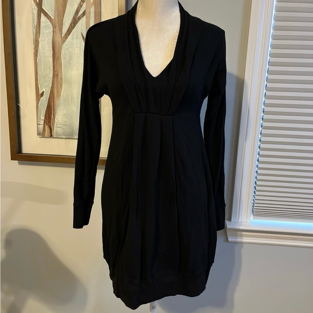 Black Tunic Sweatshirt Small